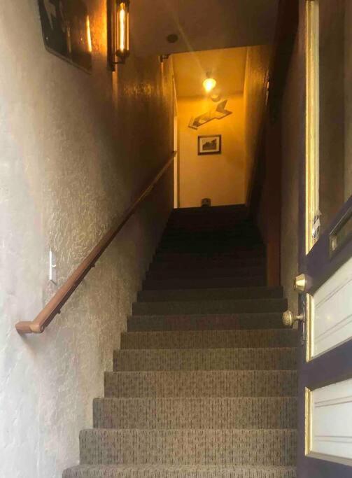 Historic Washington St Balcony Apartman Sonora Kültér fotó