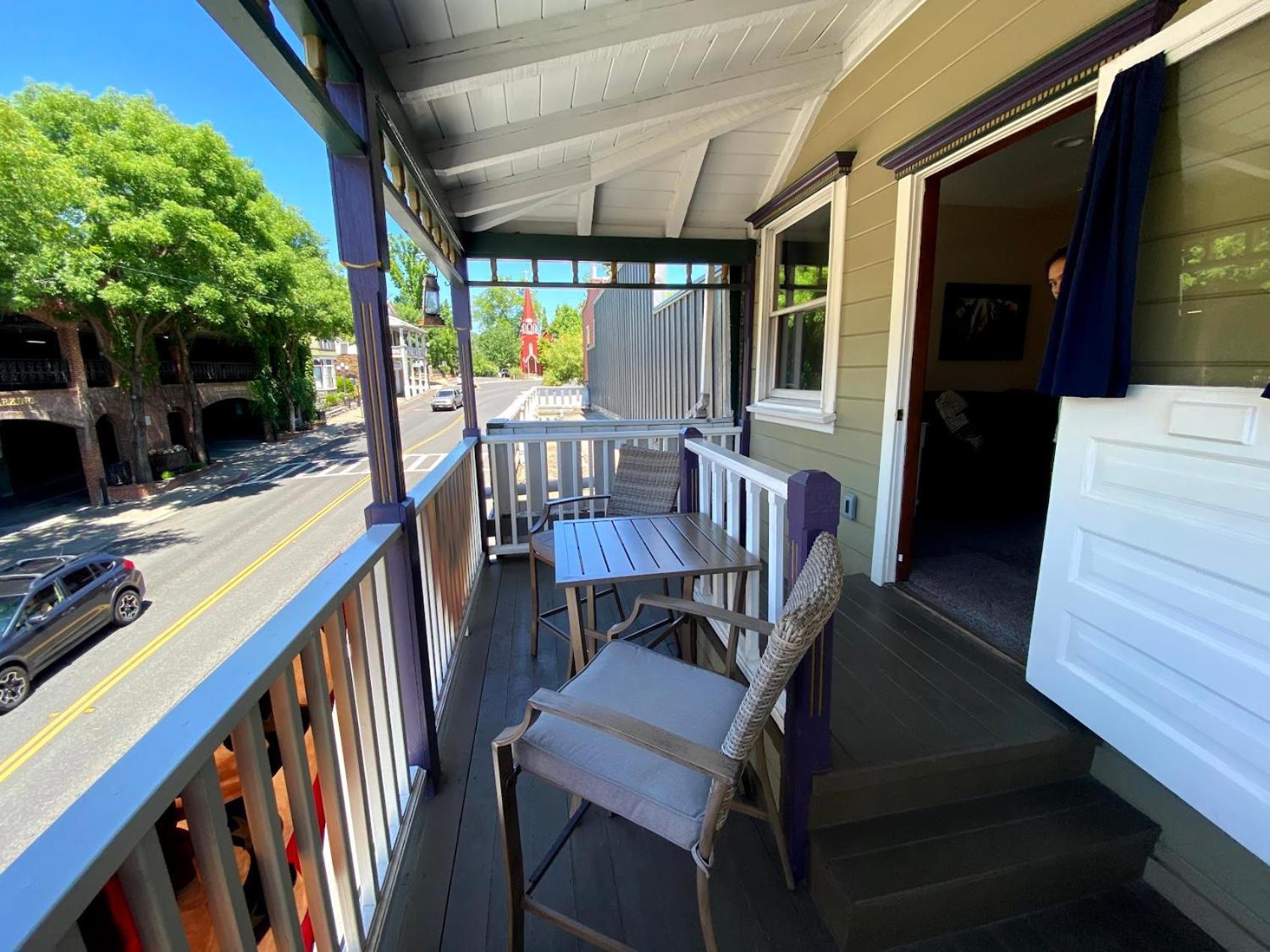 Historic Washington St Balcony Apartman Sonora Kültér fotó
